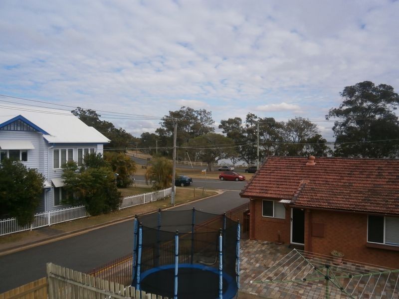 10 Twamley Street, Shorncliffe QLD 4017