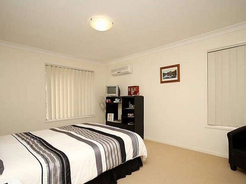 18 Jessica Crescent, Nudgee QLD 4014
