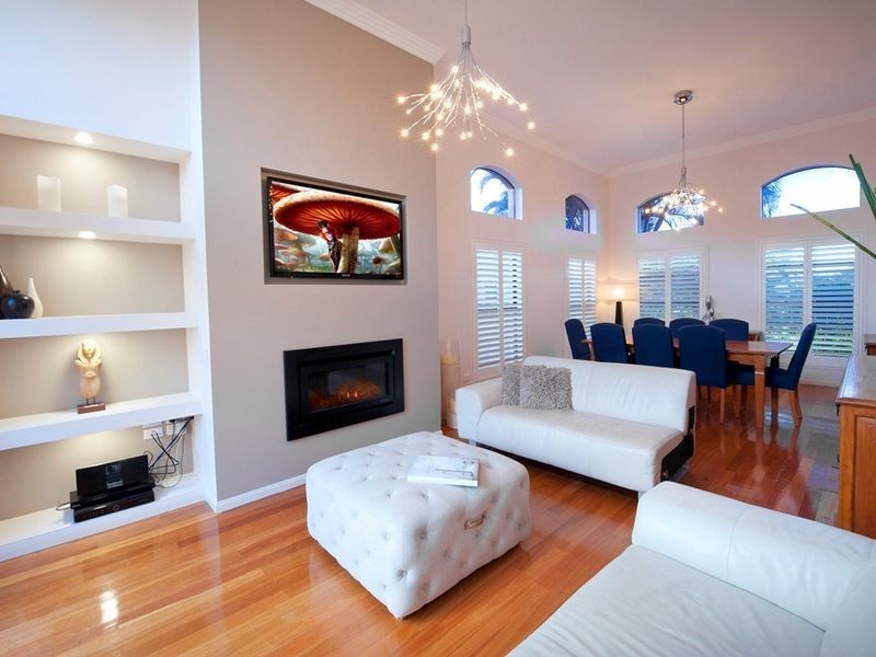 18 Voyager Circuit, Bridgeman Downs QLD 4035