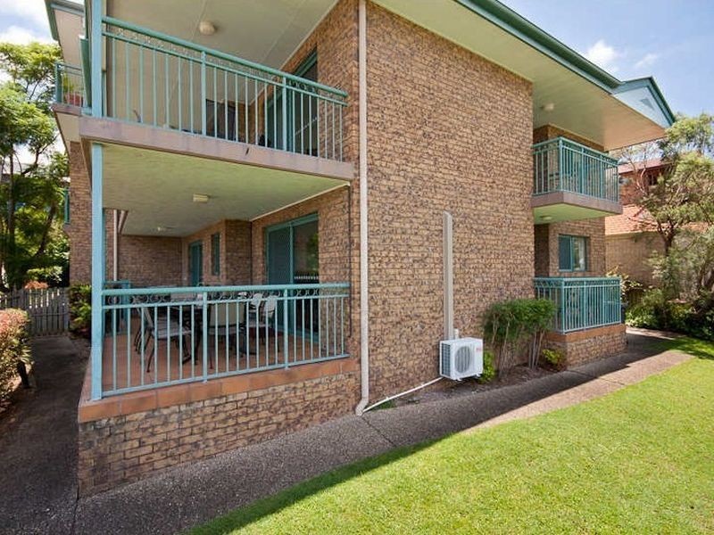 1/23 Rainey Street, Chermside QLD 4032