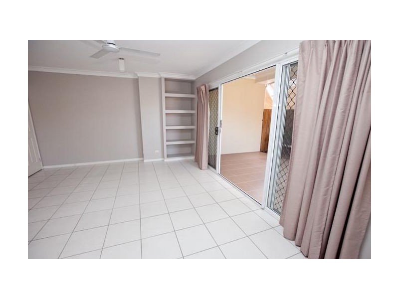 81 Curwen Tce, Chermside QLD 4032