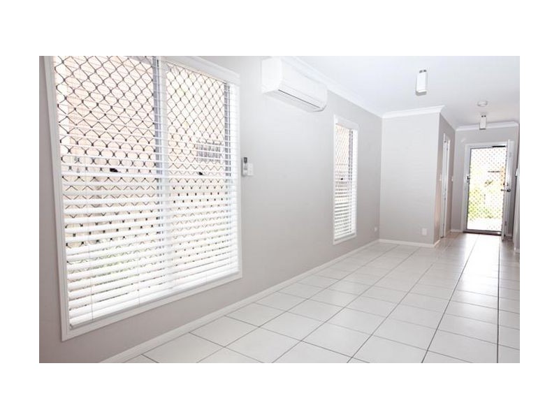 81 Curwen Tce, Chermside QLD 4032