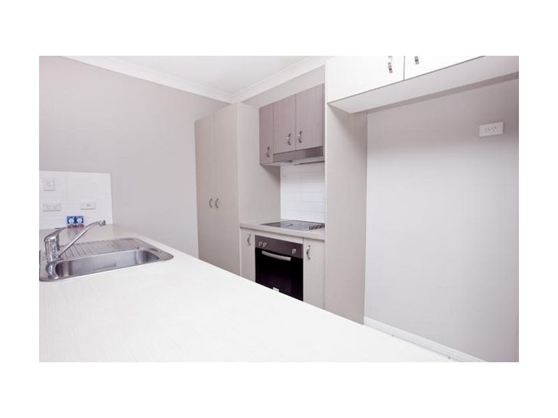 81 Curwen Tce, Chermside QLD 4032