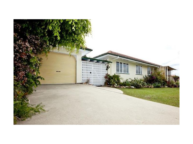 190 Hamilton Rd, Wavell Heights QLD 4012