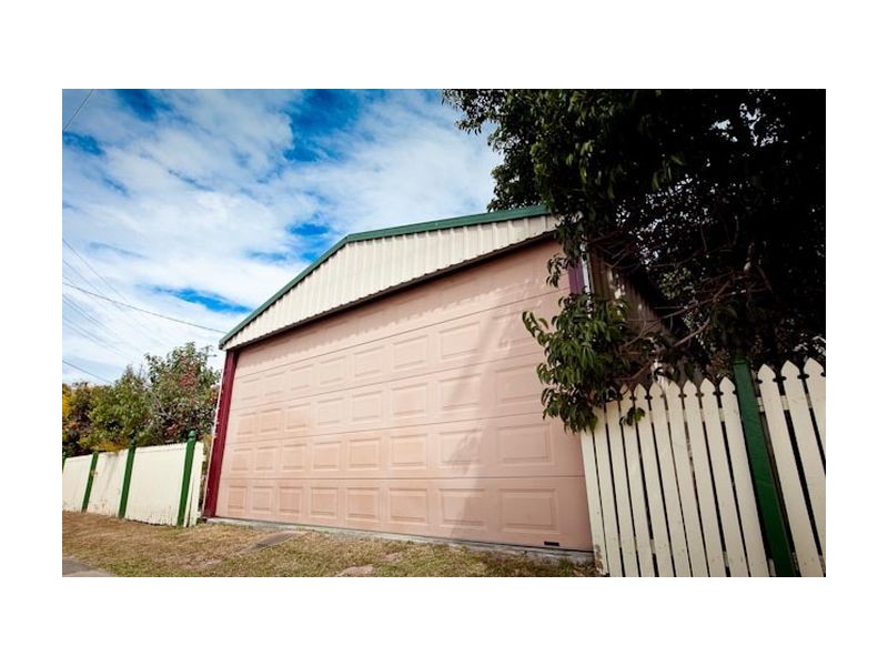 190 Hamilton Rd, Wavell Heights QLD 4012