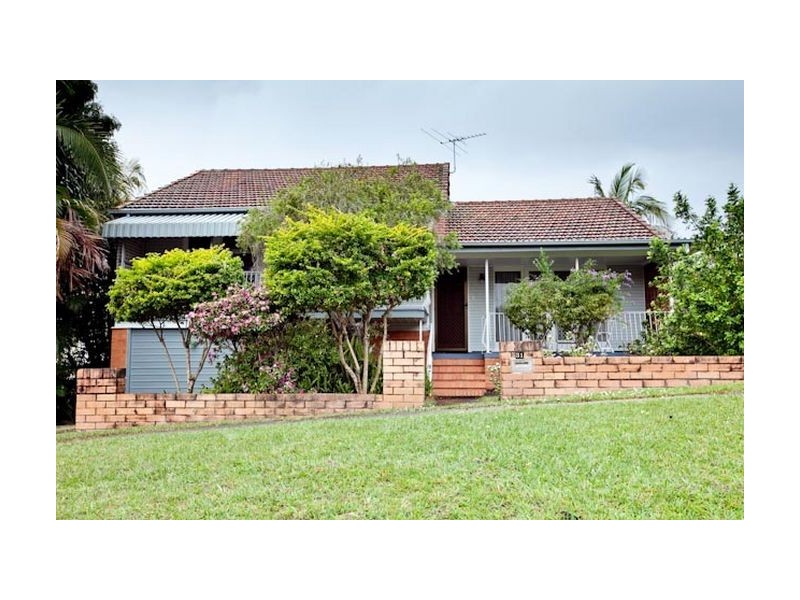 31 Cherston Street, Chermside West QLD 4032