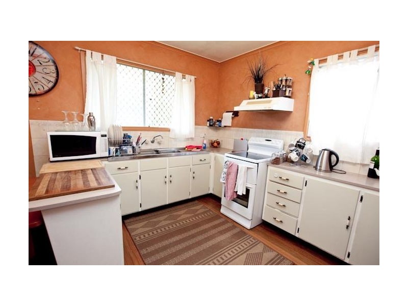 31 Cherston Street, Chermside West QLD 4032