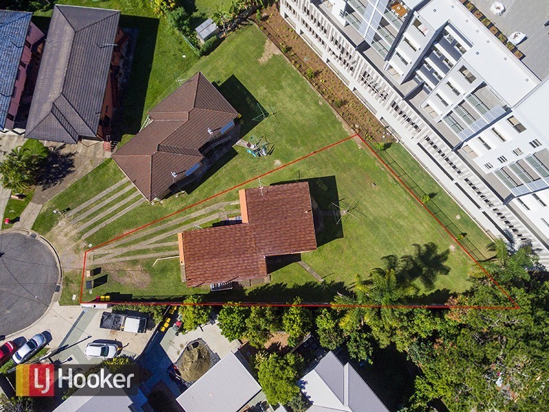 21 Bruce Street, Chermside QLD 4032