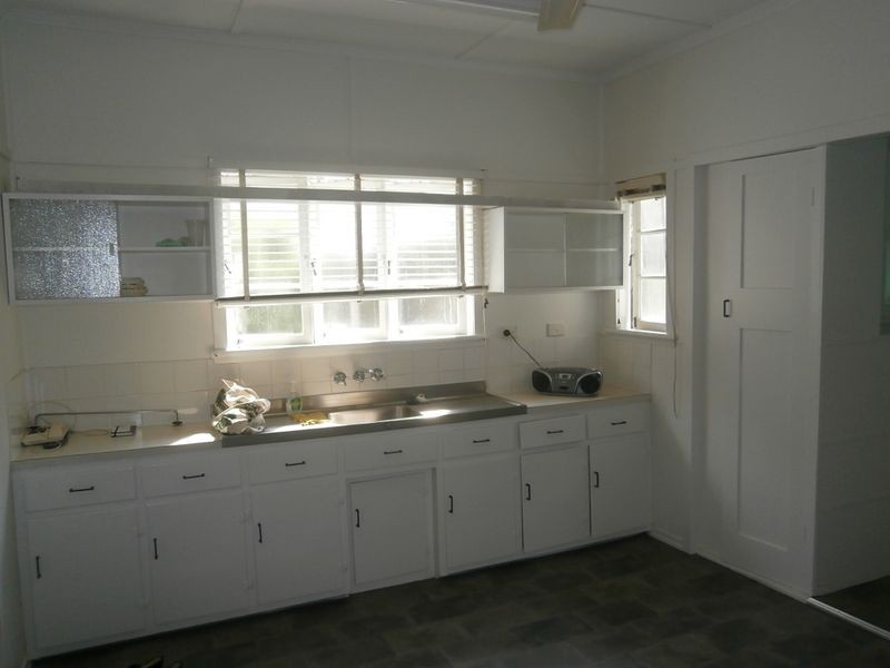 4 Castor Road, Wavell Heights QLD 4012