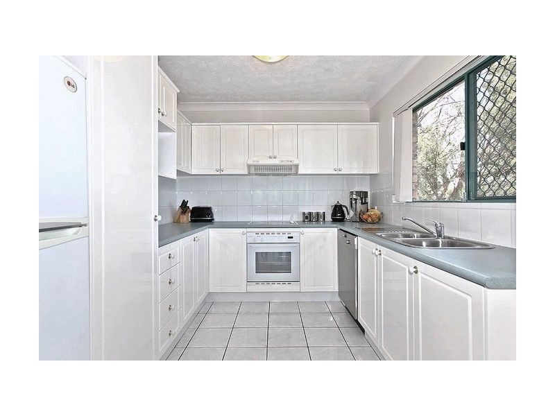 1/23 Rainey Street, Chermside QLD 4032