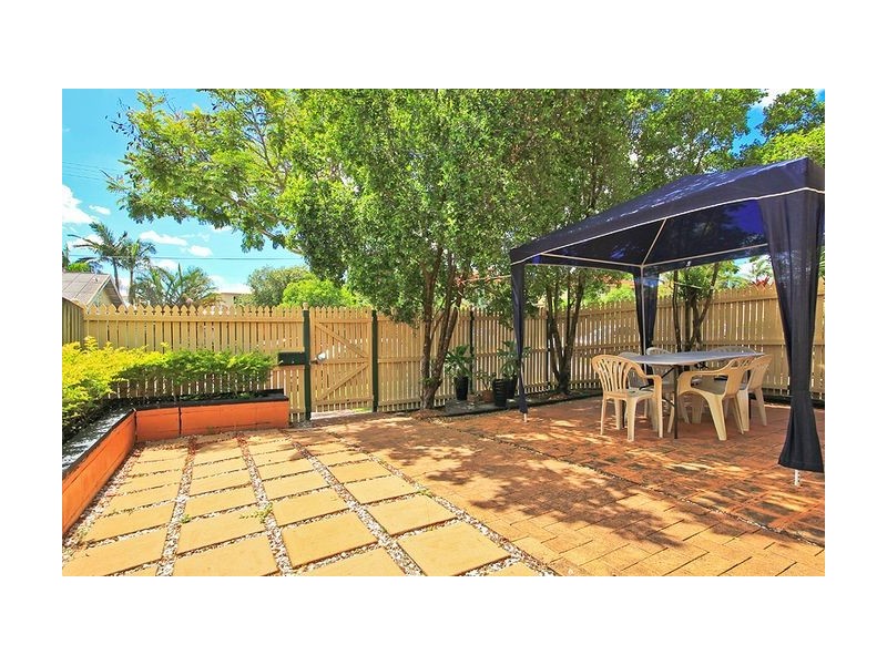 4/38 Farnell Street, Chermside QLD 4032