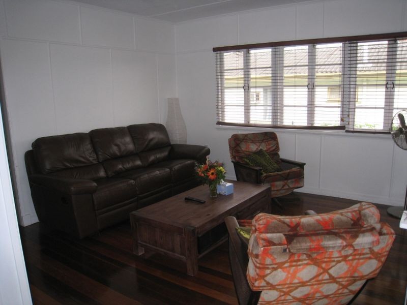 216 Hamilton Road, Wavell Heights QLD 4012