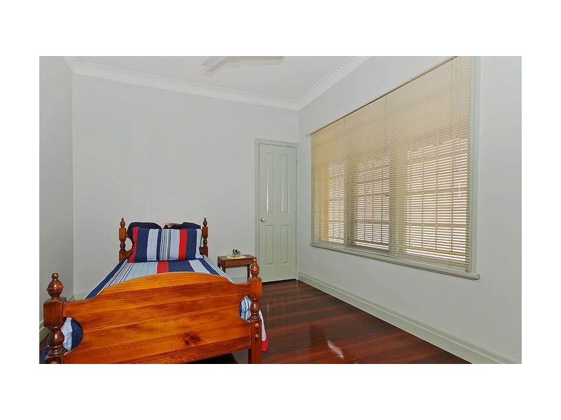 35 Bowd Parade, Wavell Heights QLD 4012