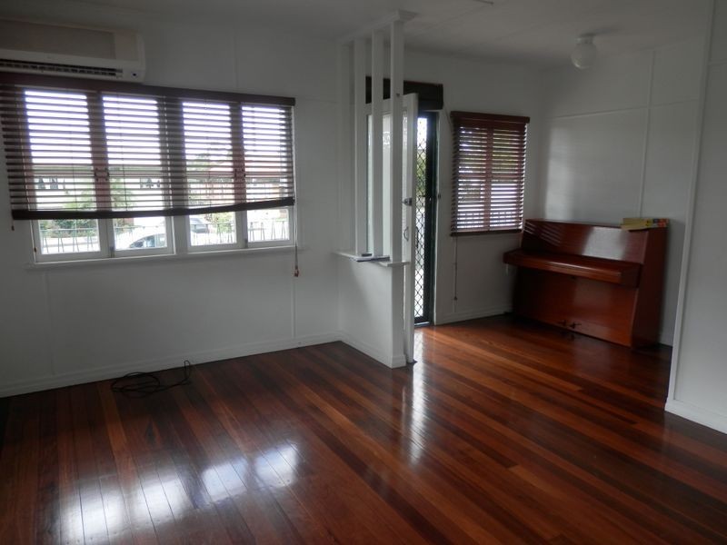 216 Hamilton Road, Wavell Heights QLD 4012