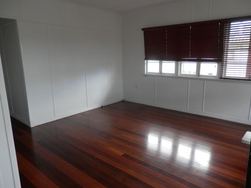 216 Hamilton Road, Wavell Heights QLD 4012