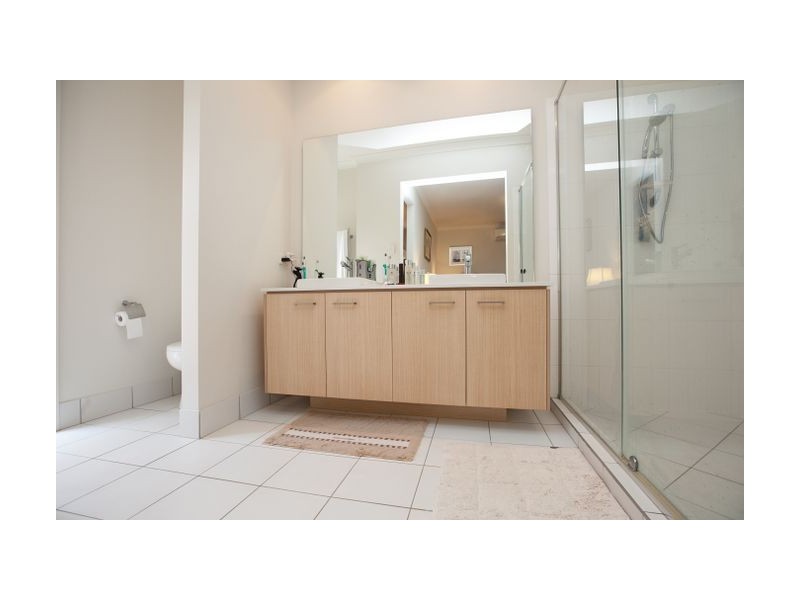 22 Freeman Street, North Lakes QLD 4509