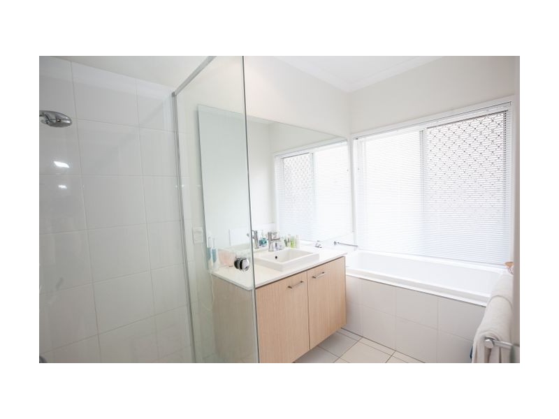 22 Freeman Street, North Lakes QLD 4509