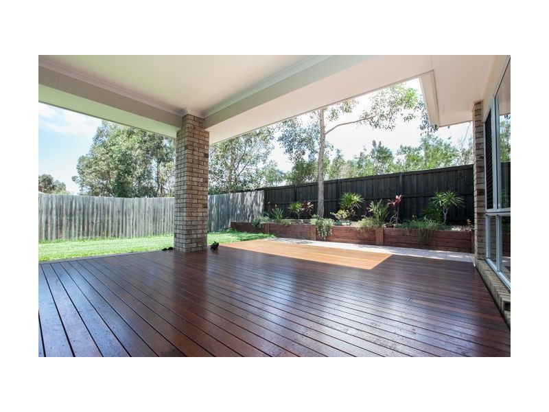 22 Freeman Street, North Lakes QLD 4509