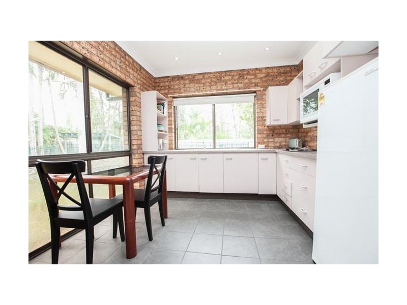 29 Oxford Street, Joyner QLD 4500