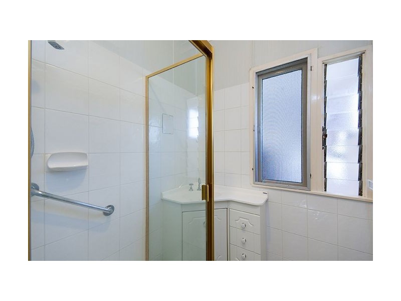 206 Lascelles Street, Brighton QLD 4017