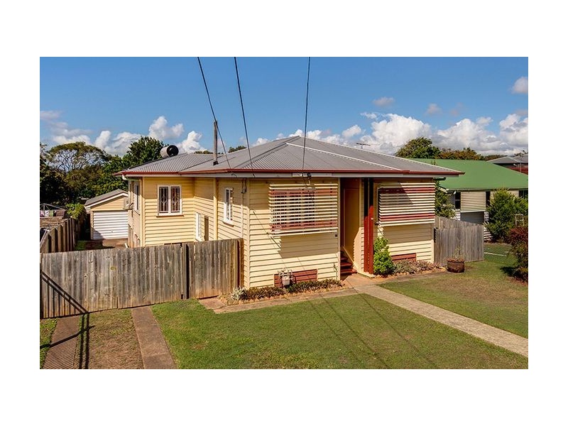 206 Lascelles Street, Brighton QLD 4017