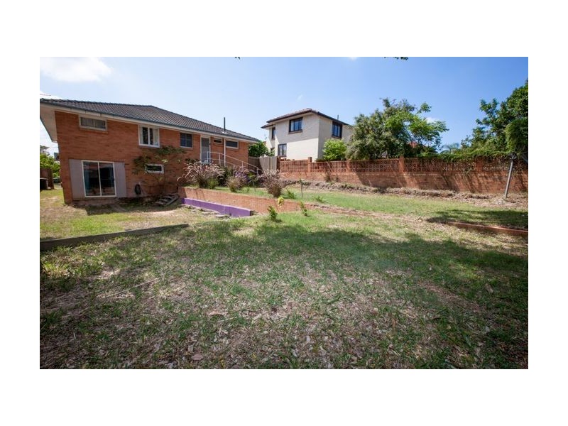 15 Ben Street, Chermside West QLD 4032