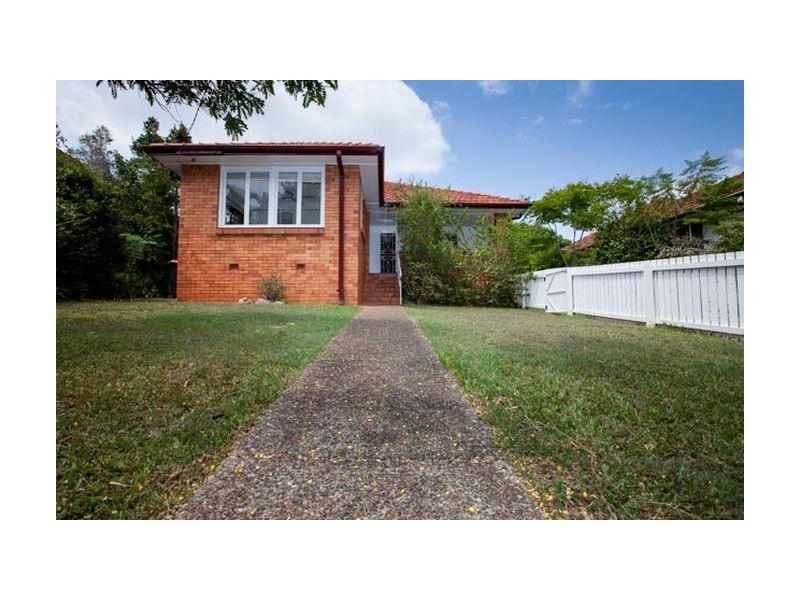 23 Ellerdale Street, Aspley QLD 4034