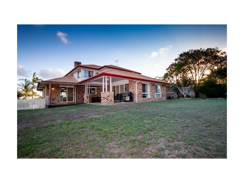 21 Saturn Crescent, Bridgeman Downs QLD 4035