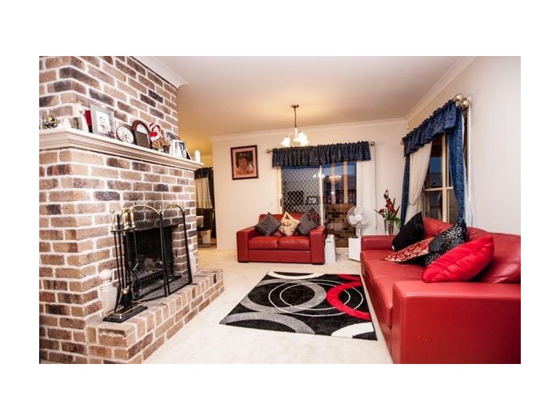 21 Saturn Crescent, Bridgeman Downs QLD 4035