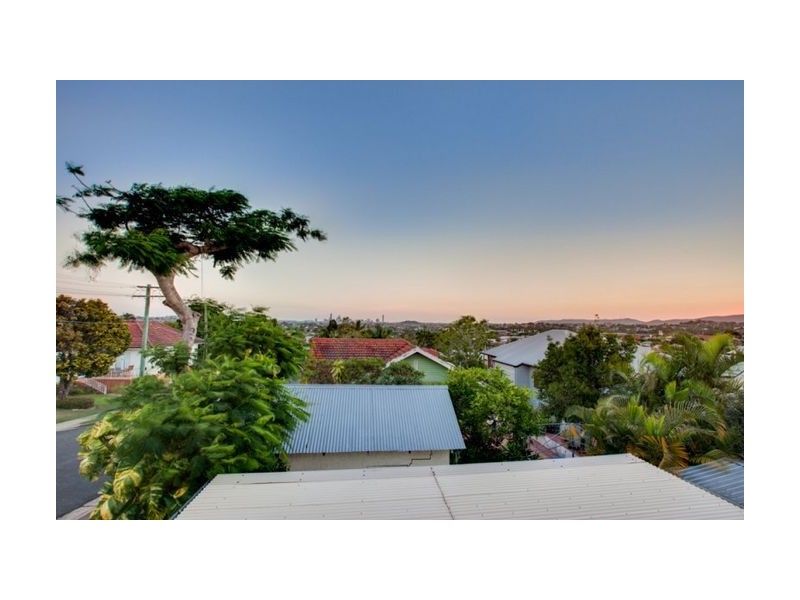 89 Kuran Street, Chermside QLD 4032