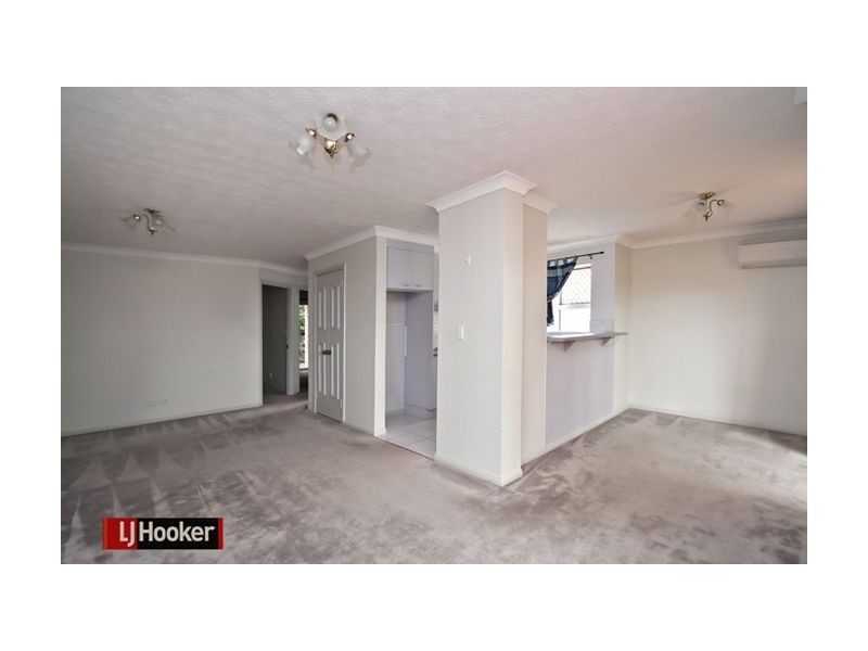 2/26 Hilltop Avenue, Chermside QLD 4032