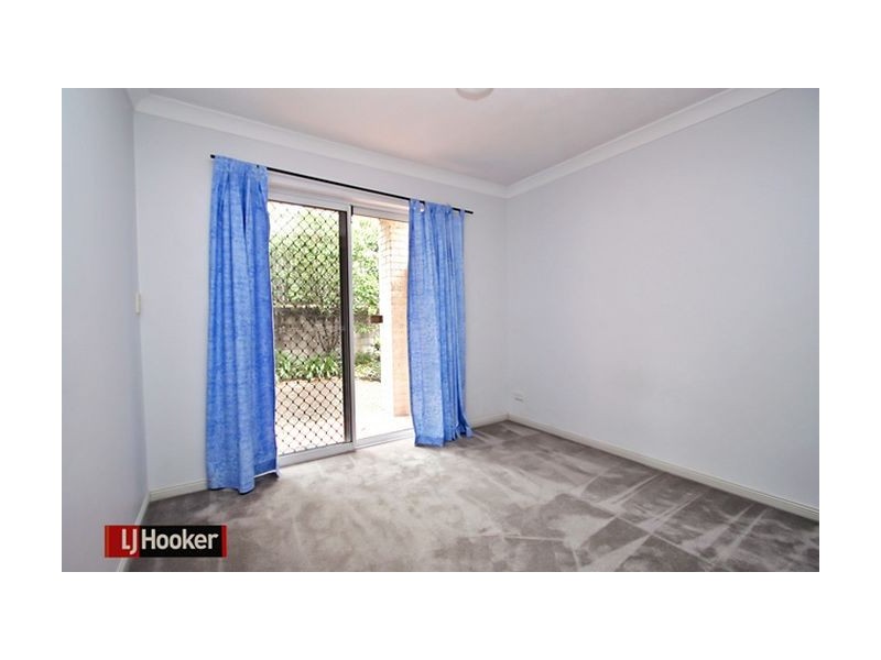 2/26 Hilltop Avenue, Chermside QLD 4032