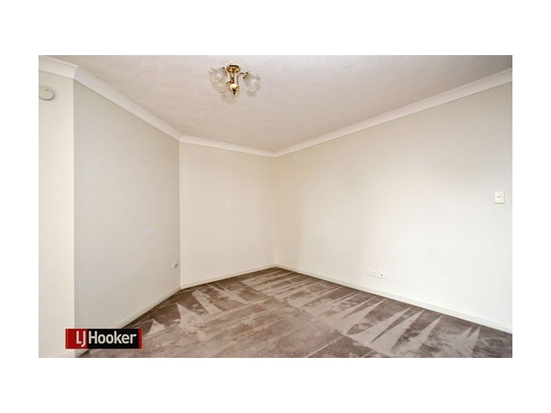 2/26 Hilltop Avenue, Chermside QLD 4032