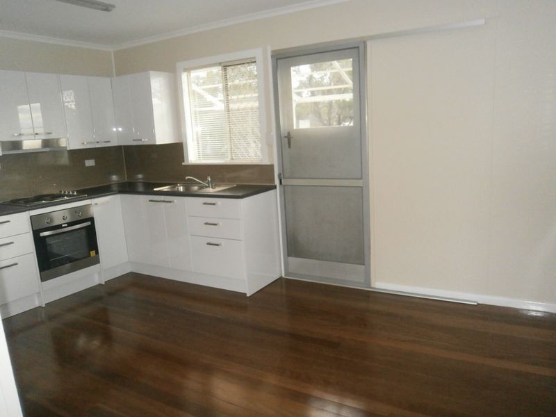 8 Sparkes Road, Bray Park QLD 4500