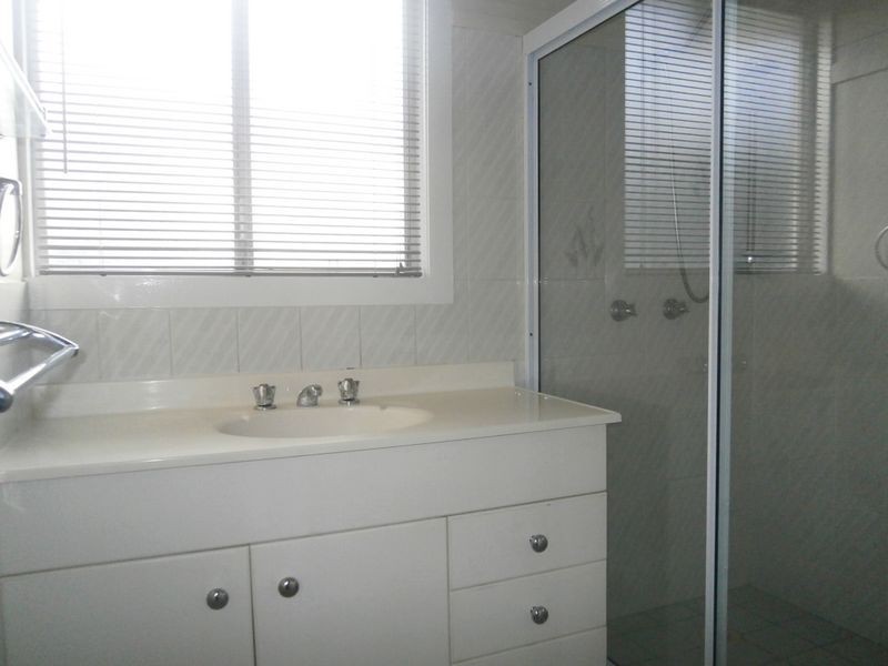 8 Sparkes Road, Bray Park QLD 4500