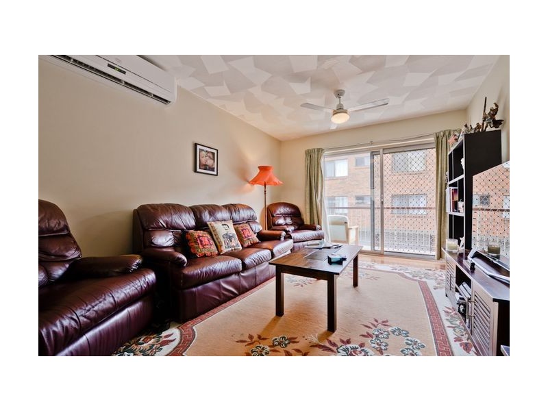 4/106 Leckie Road, Kedron QLD 4031