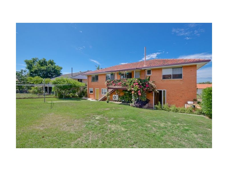 7 Pacific Street, Chermside West QLD 4032
