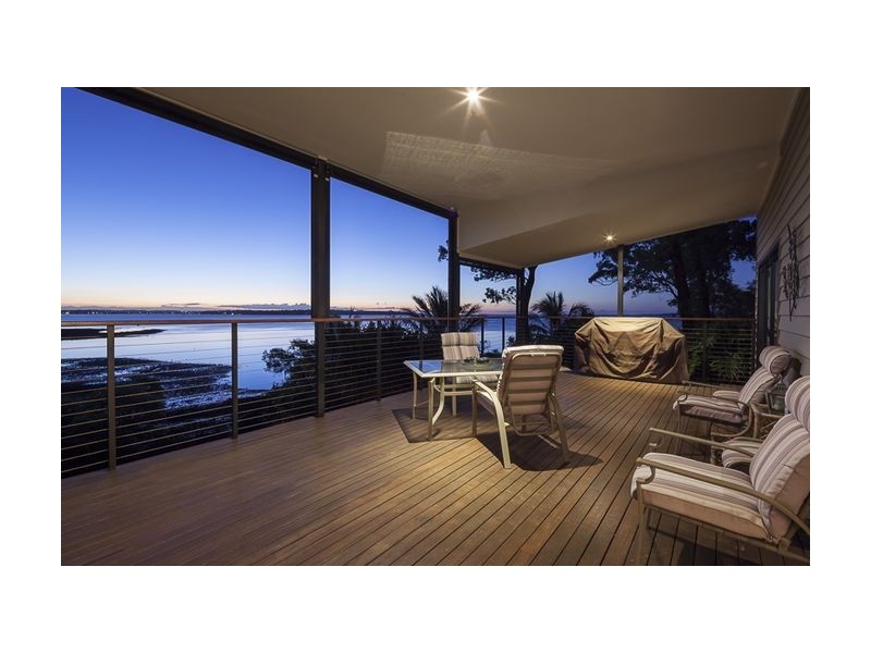 91 Coondooroopa Drive, Macleay Island QLD 4184