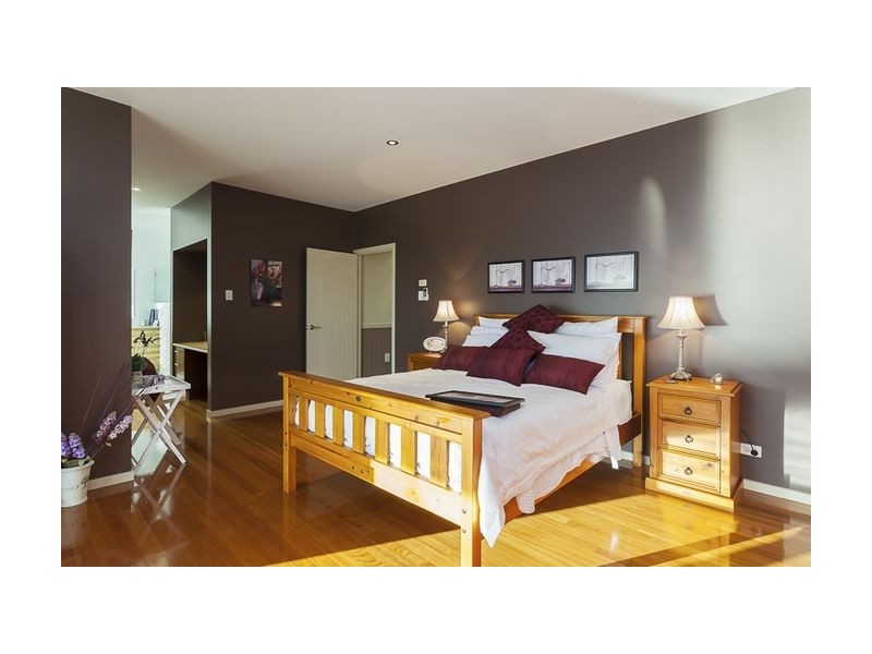 91 Coondooroopa Drive, Macleay Island QLD 4184