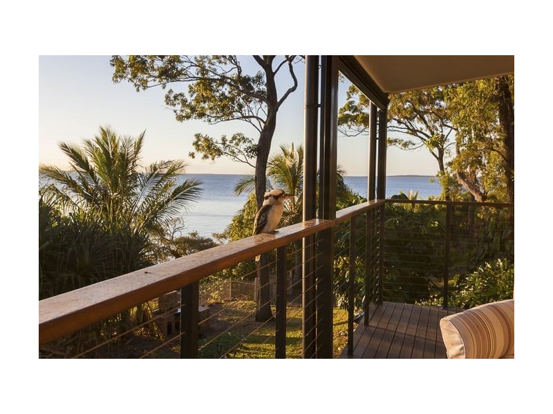 91 Coondooroopa Drive, Macleay Island QLD 4184