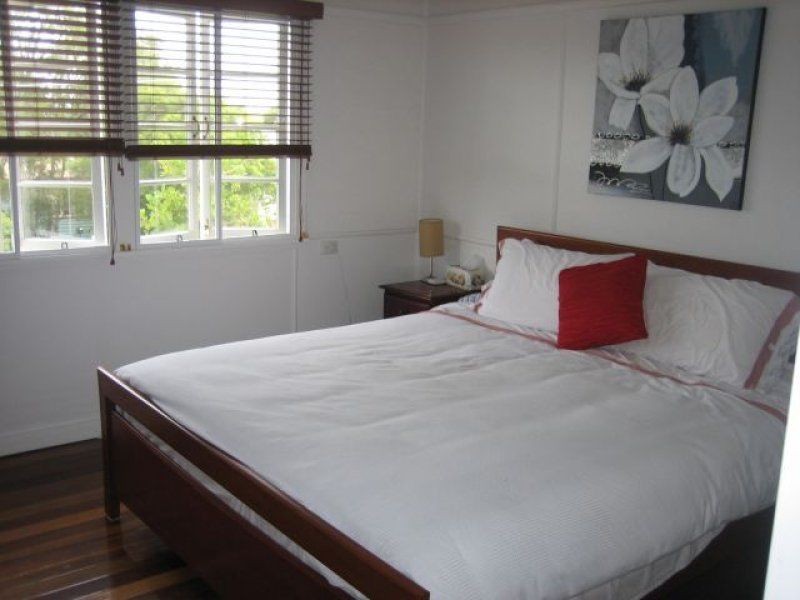 43 Aveling Street, Wavell Heights QLD 4012