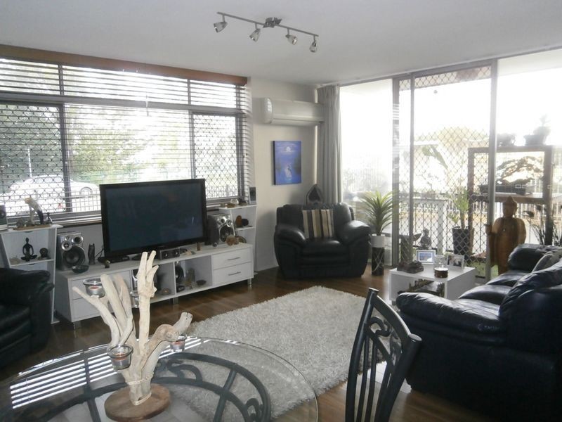 1/73 Marine Pde, Redcliffe QLD 4020
