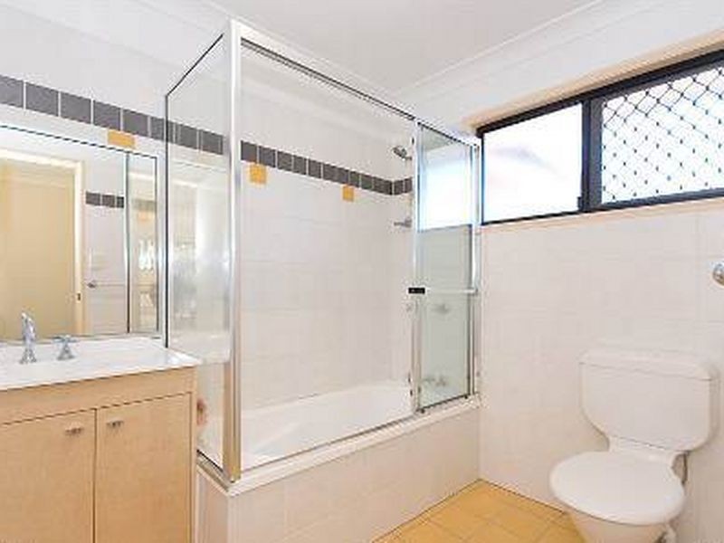 4 / 18 Fifth Ave, Kedron QLD 4031