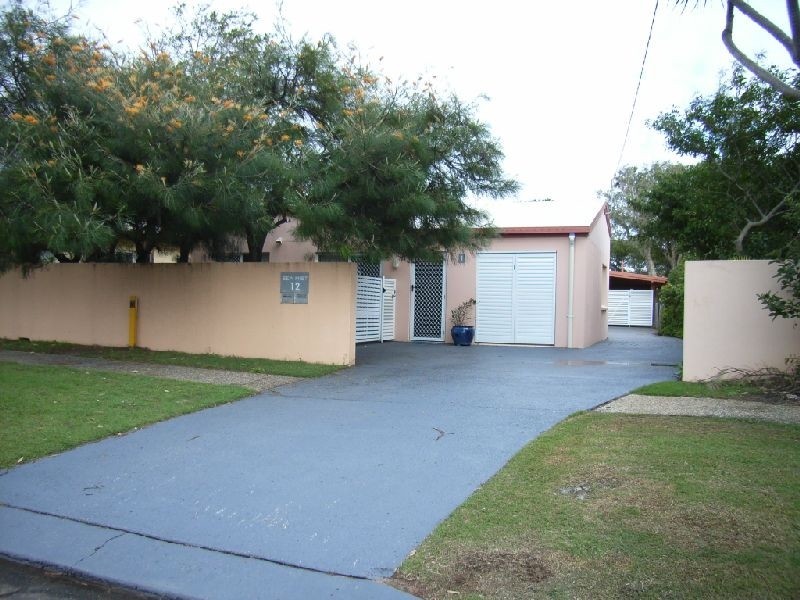 1/12 Holt Street, Currimundi QLD 4551