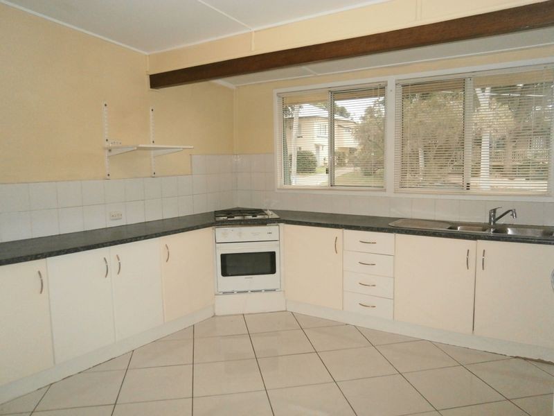 8 Lentz Street, Geebung QLD 4034