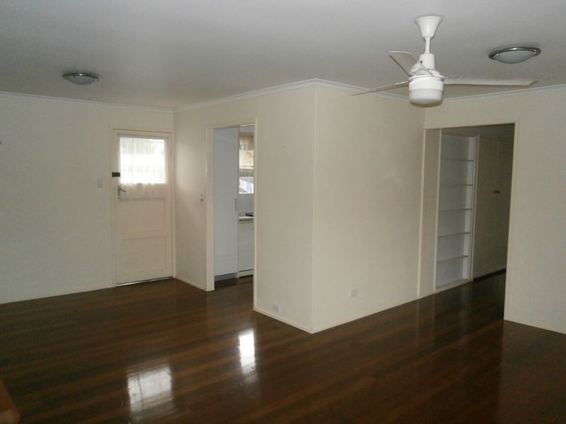 Upstairs/2 Milliner Street, Nudgee QLD 4014