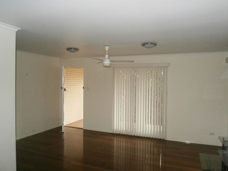 Upstairs/2 Milliner Street, Nudgee QLD 4014