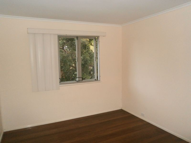 Upstairs/2 Milliner Street, Nudgee QLD 4014