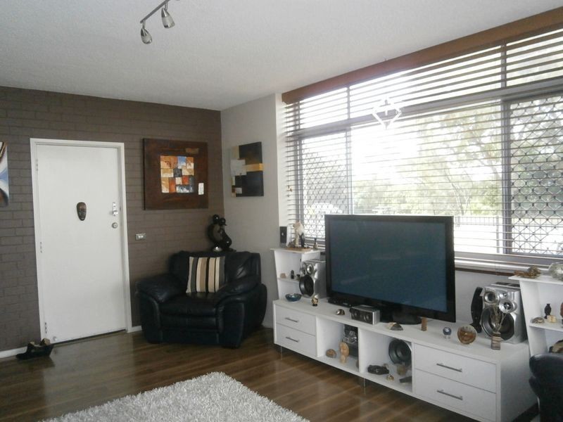 1/73 Marine Parade, Redcliffe QLD 4020
