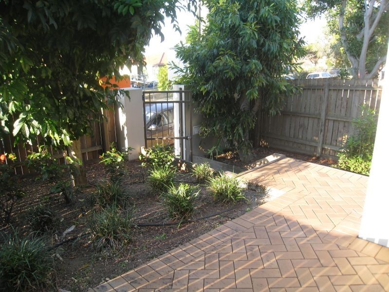 53 Curwen Terrace, Chermside QLD 4032